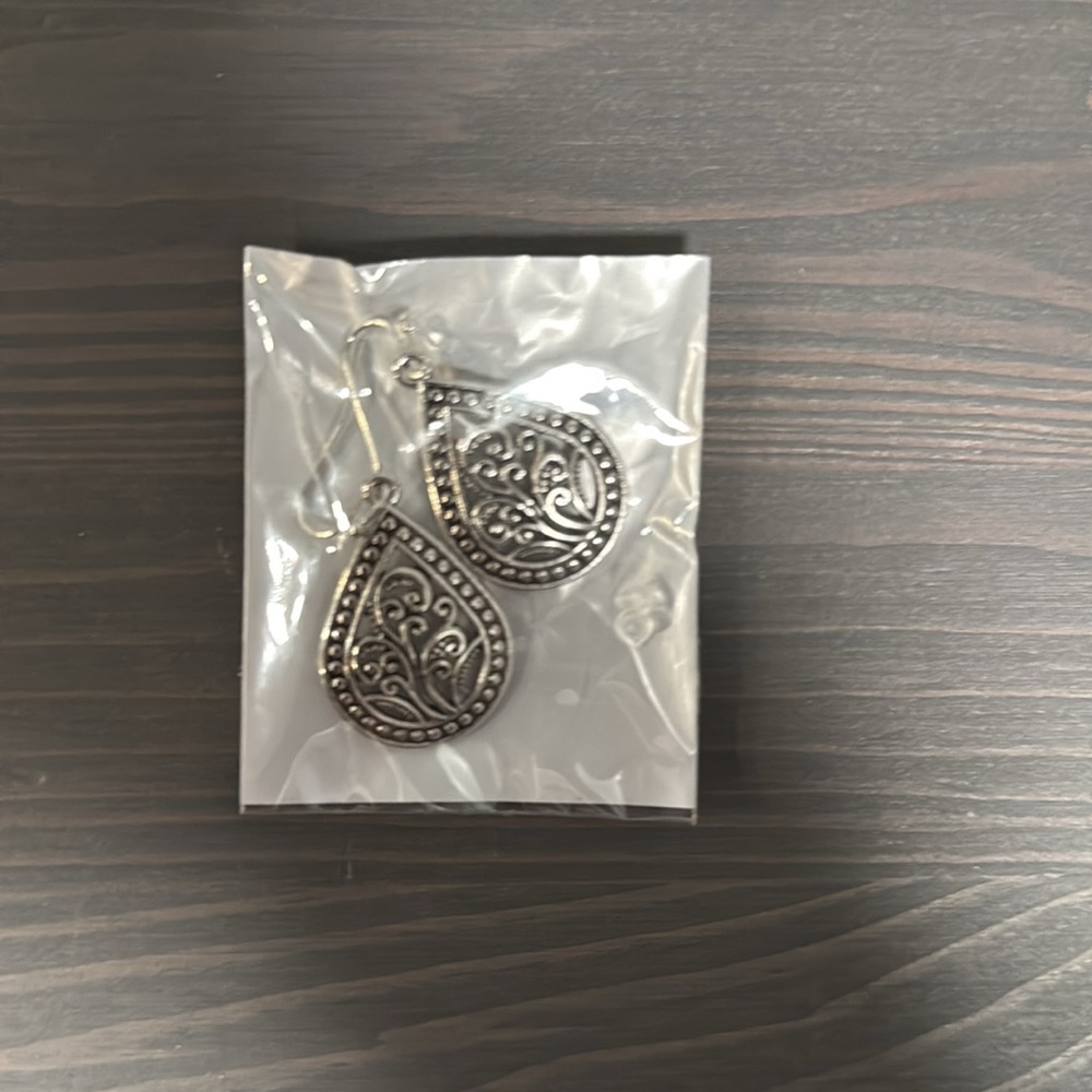 Earring Bundle - Picture 4 of 6